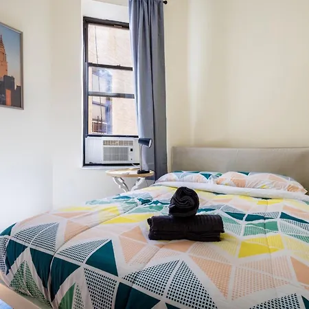 4 Bedroom Paradise Next To Central Park New York Exterior photo